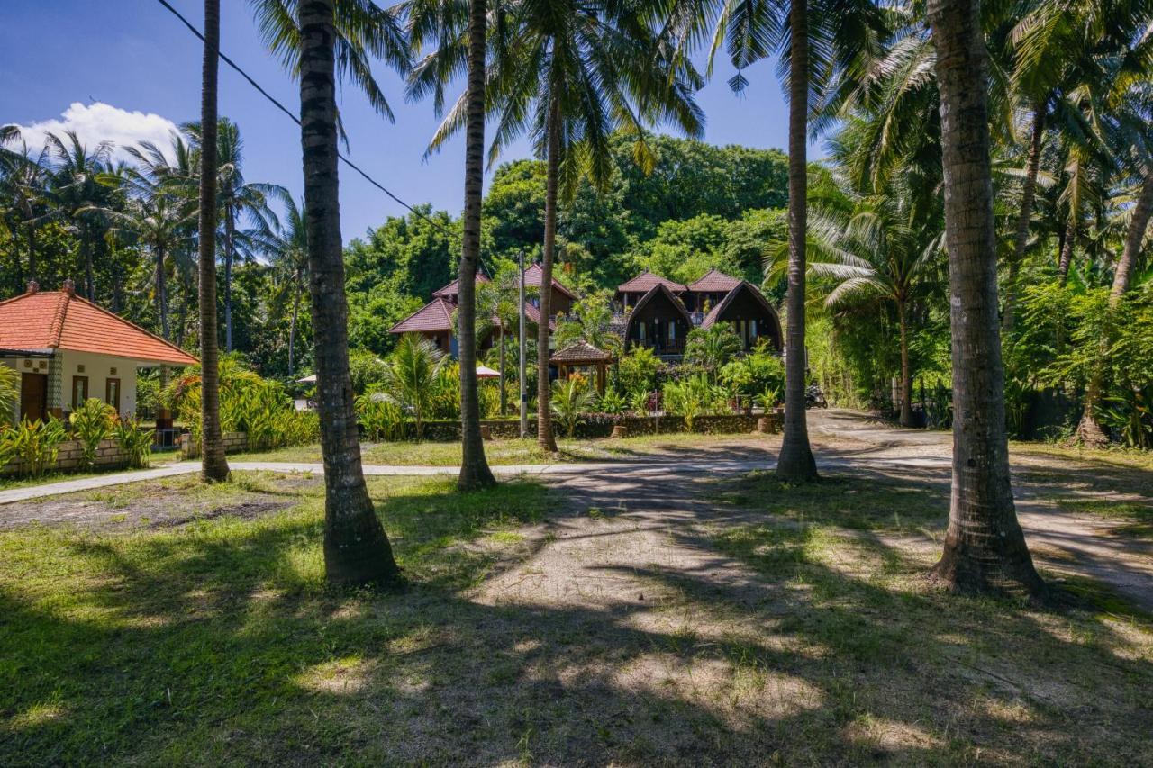 Coconut Hill Cottage Batununggul ภายนอก รูปภาพ
