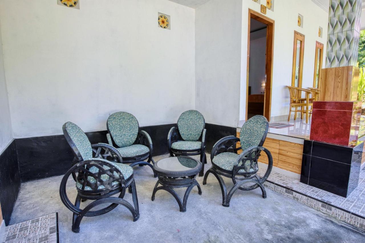 Coconut Hill Cottage Batununggul ภายนอก รูปภาพ