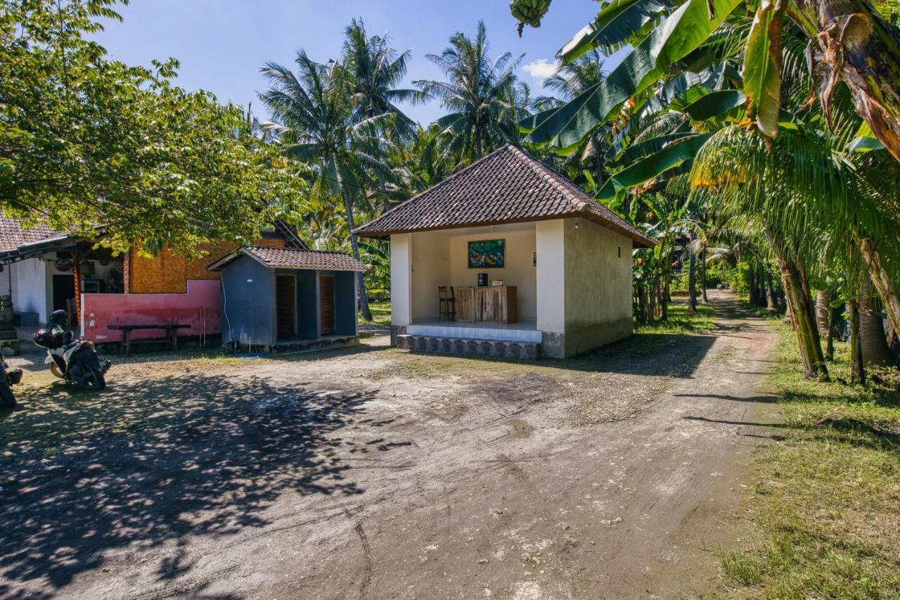 Coconut Hill Cottage Batununggul ภายนอก รูปภาพ