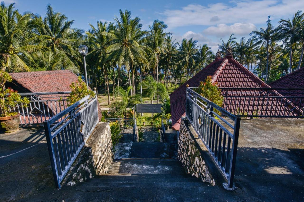 Coconut Hill Cottage Batununggul ภายนอก รูปภาพ