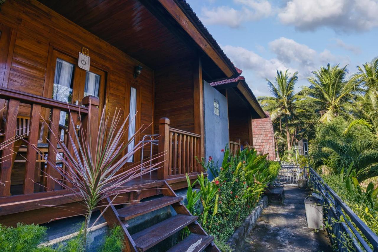 Coconut Hill Cottage Batununggul ภายนอก รูปภาพ