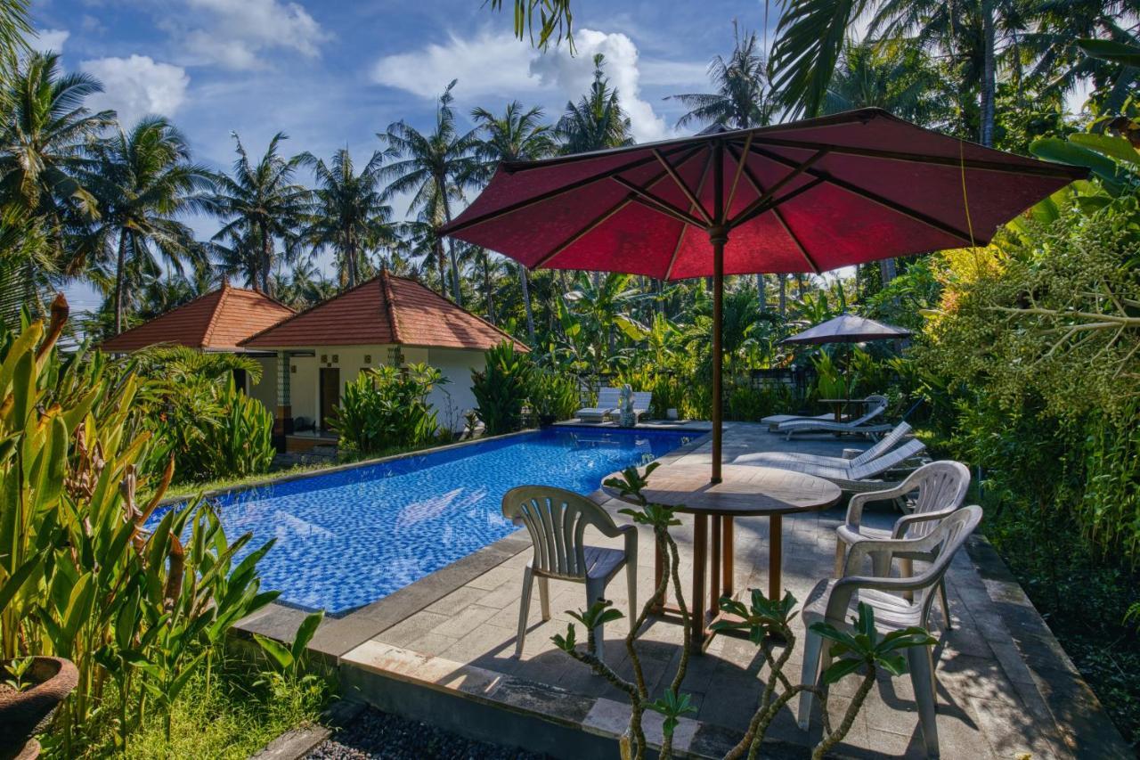 Coconut Hill Cottage Batununggul ภายนอก รูปภาพ
